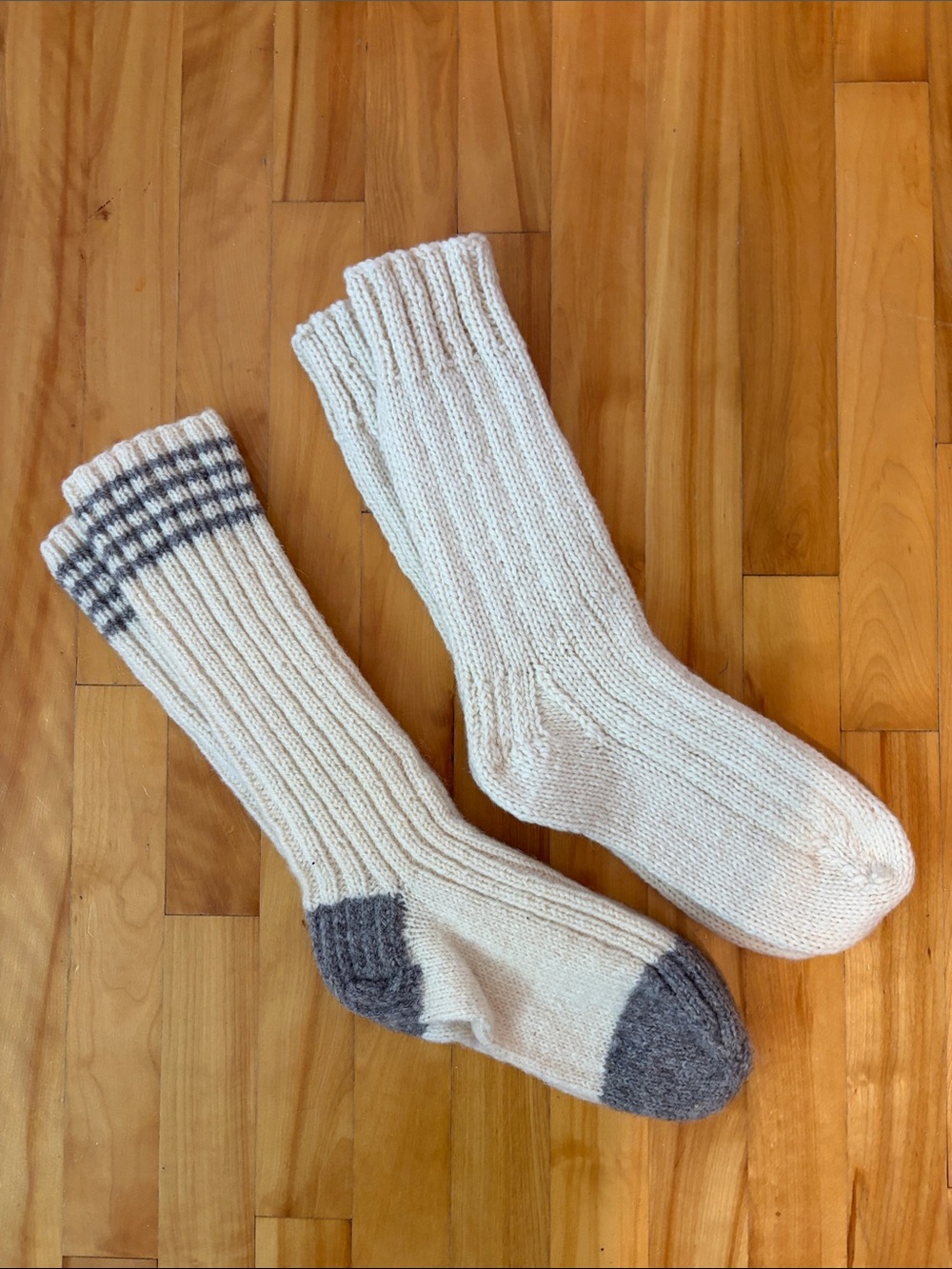 Classic Wool Crew Socks - Cream with Gray Accents